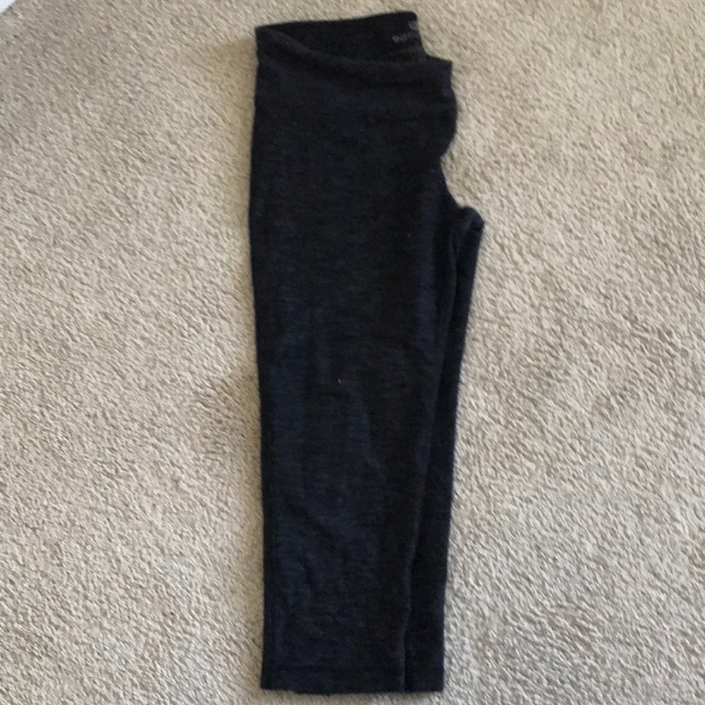 athletic capri pants